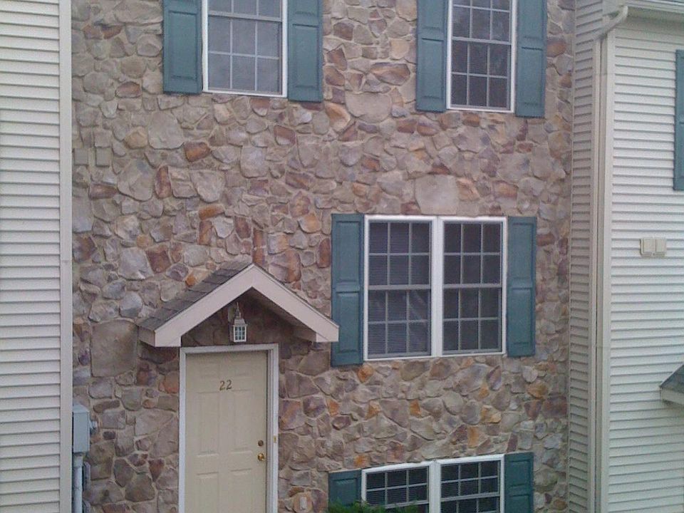 2nd image of 34 W Beale Ave