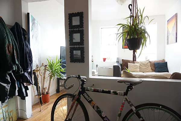 Rented by Rennit Inc. | media 13