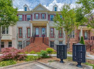 227 Alderwood Point, Sandy Springs, GA 30328