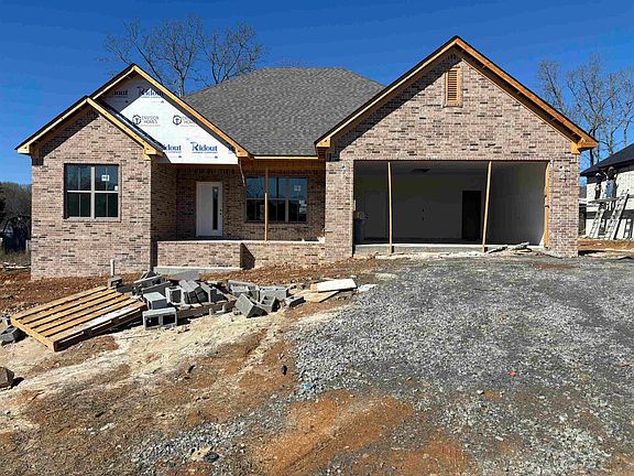 4th image of 738 Grand Valley Loop