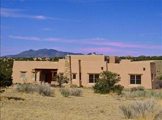 2 Canada Vista Dr, Sandia Park, NM 87047