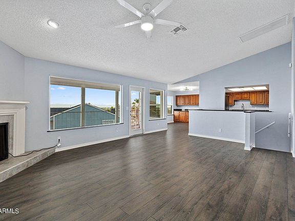 2nd image of 1102 W Peoria Avenue #11