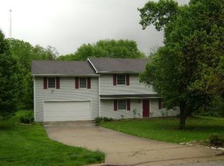 2305 Schneider Ct, Jefferson City, MO 65109