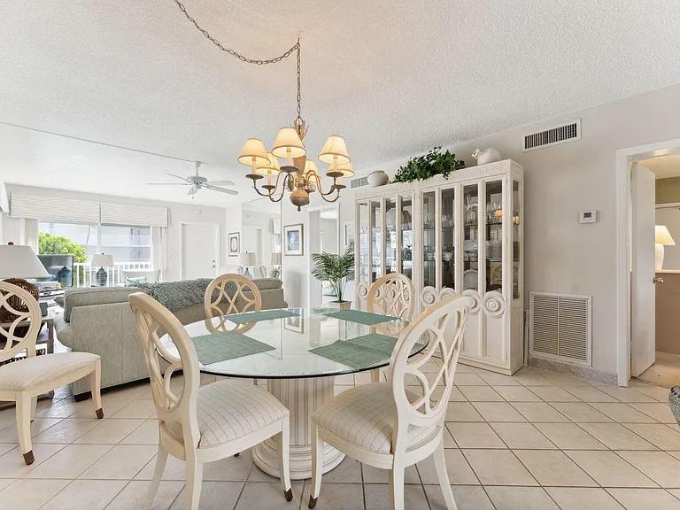 1470 S Ocean Blvd #1002 — Photo 9