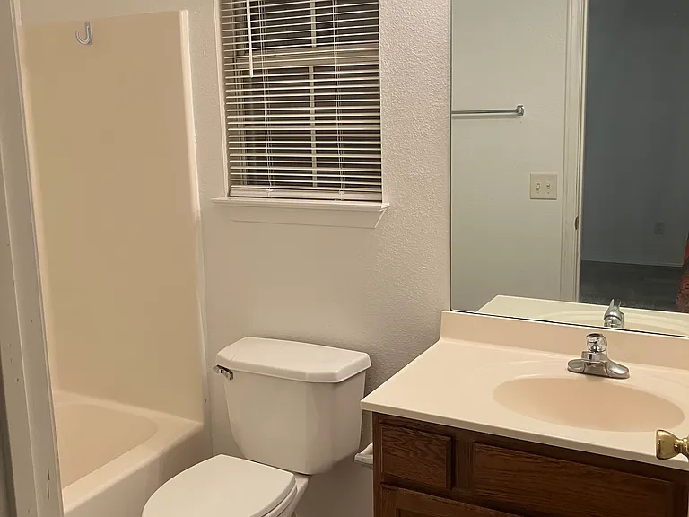 36 Holly Dr #A — Photo 9