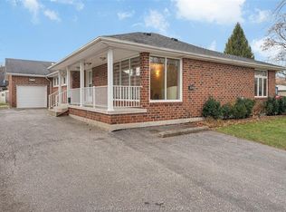 1402 Reaume Rd, Lasalle, ON N9J 1C2