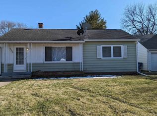 2330 15th Ave, Moline, IL 61265