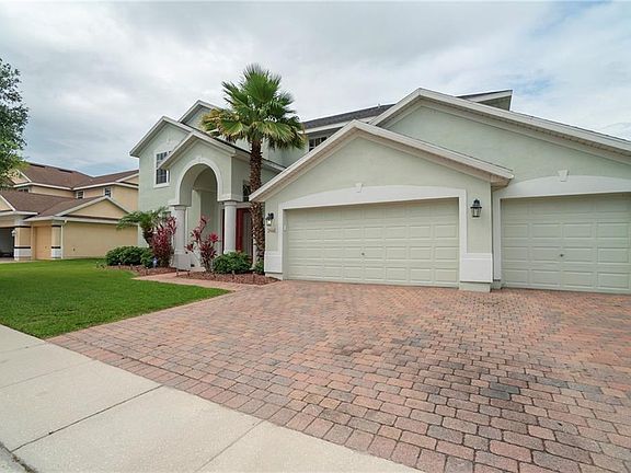 2nd image of 2566 Chapala Dr