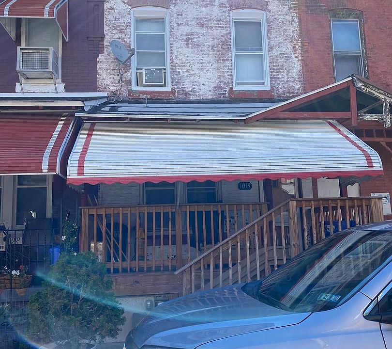 1st image of 1019 N Pallas St