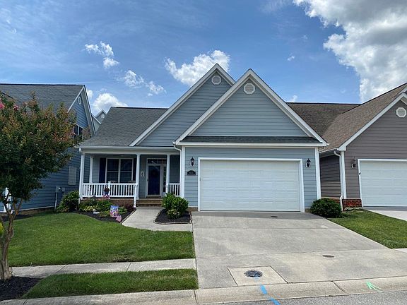 4th image of 825 Sumpter Pl