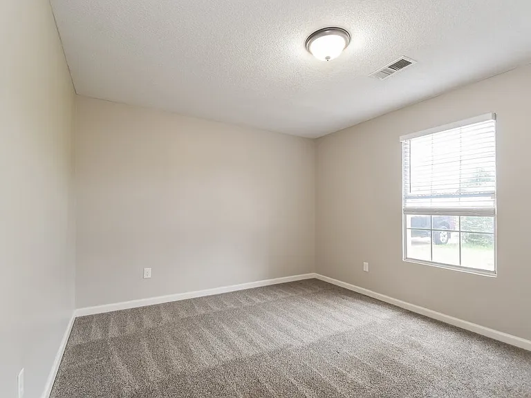 7189 Atterbury Cir W — Photo 13