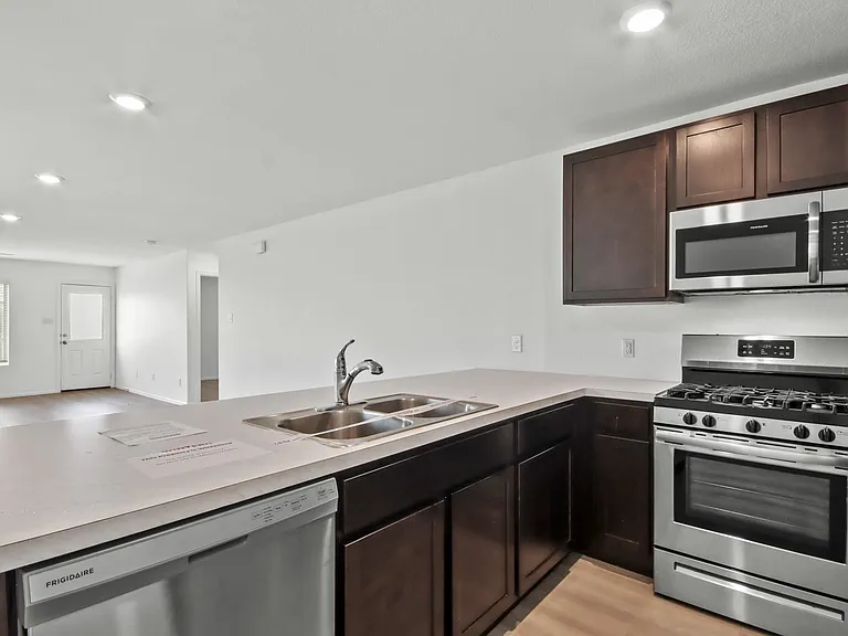 8807 Bar Harbor Dr — Photo 5