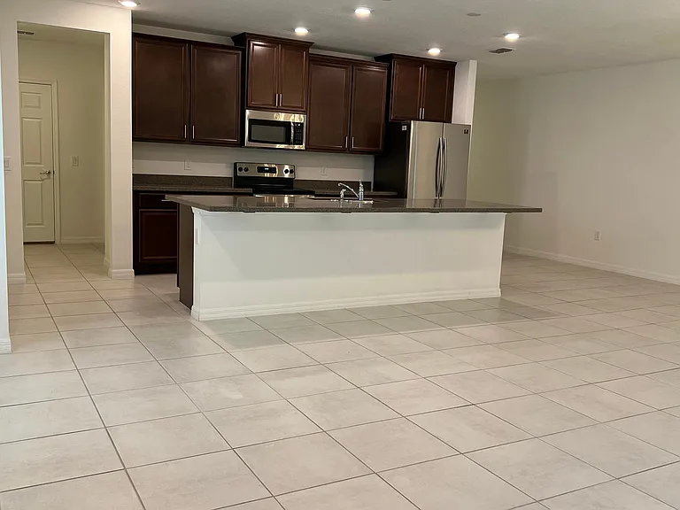 3831 Carrick Bend Dr — Photo 8