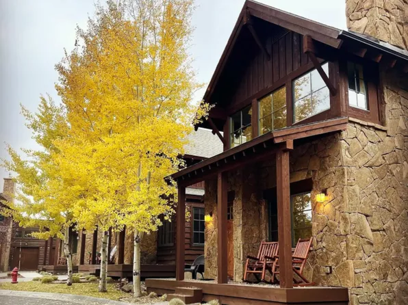 11 Trotwood Cir, Big Sky, MT 59716