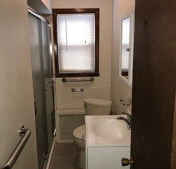 70 Manhattan Ave #1