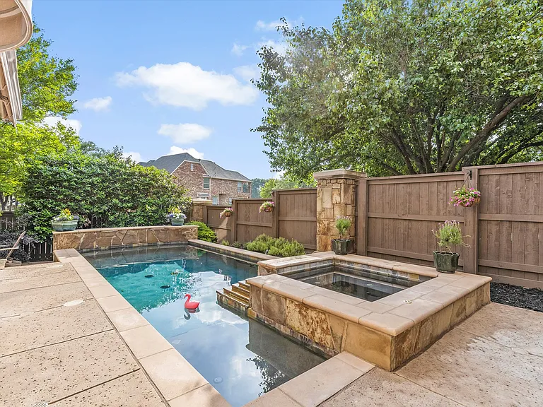 Pool/Spa Backyard