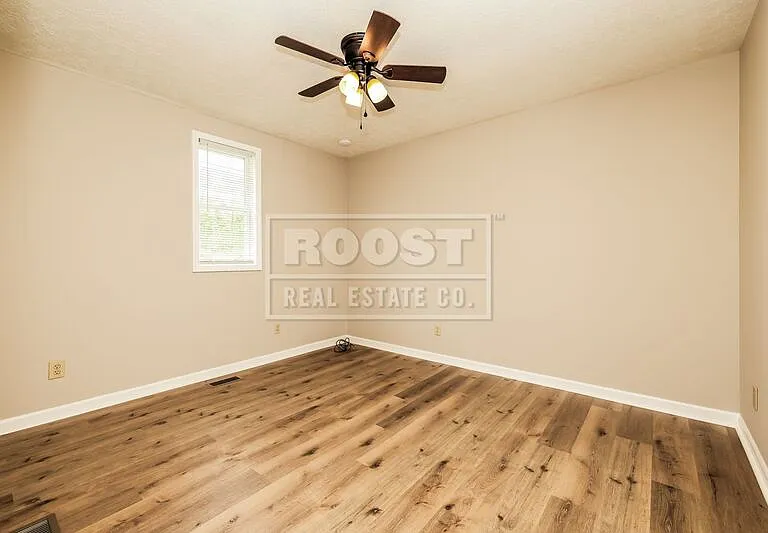 2406 Springfield Xenia Rd — Photo 10