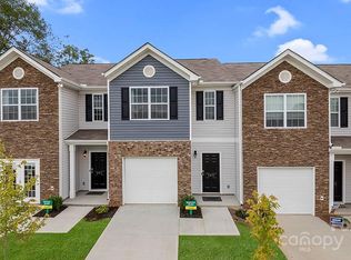 6161 Helens Rest Ln, Lincolnton, NC 28092