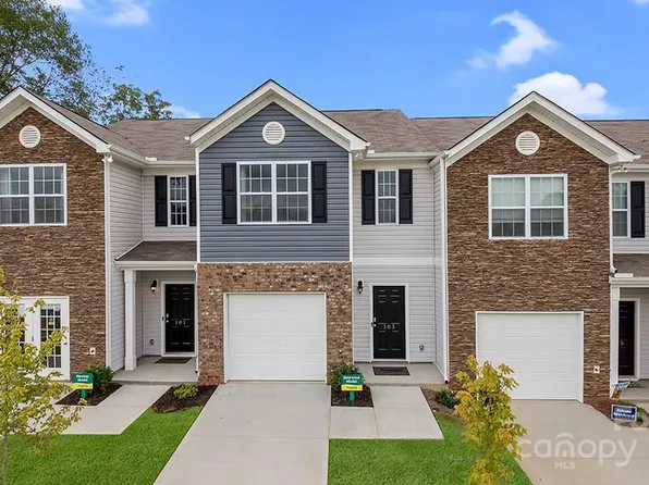 6161 Helens Rest Ln, Lincolnton, NC 28092