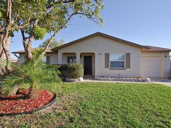 4th image of 865 Aspenwood Cir