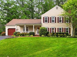 9202 Byron Ter, Burke, VA 22015