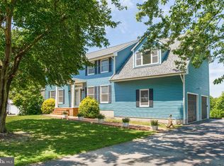 300 Love Point Ave, Stevensville, MD 21666