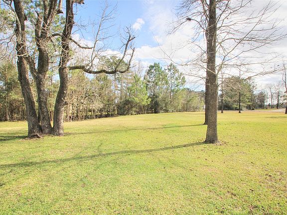 4th image of 107 County Road 4882 S
