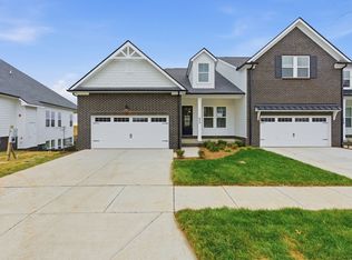 309 Buckwood Ln, Thompsons Station, TN 37179