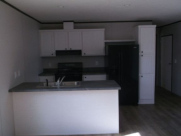 3rd image of 220 Dove Rd #24