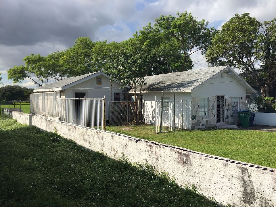 1st image of 7654 NW 17th Pl