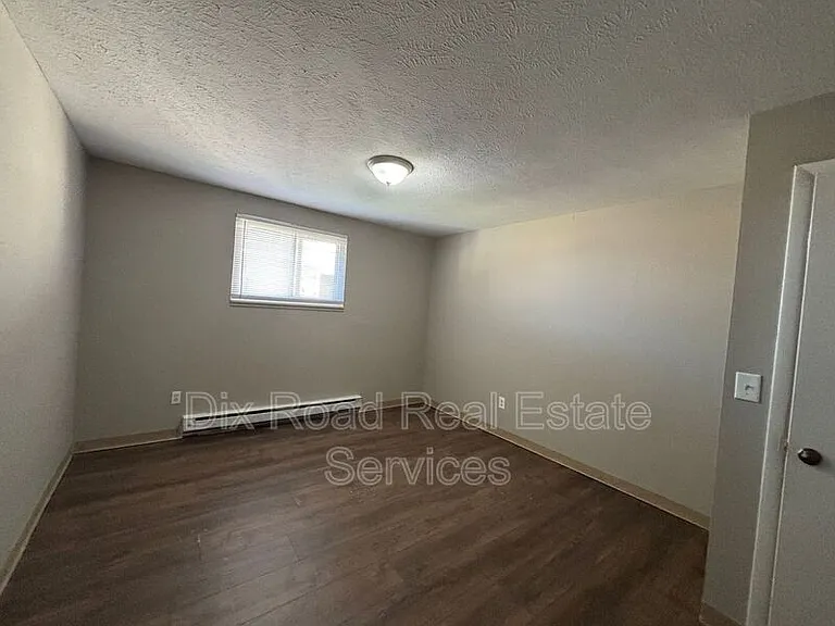 735 Trumbull St #6 — Photo 10