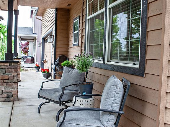 4th image of 3647 Lodenquai Ln