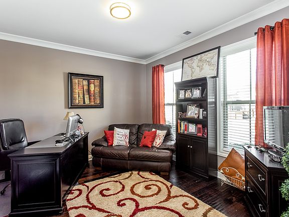 3rd image of 4300 Elliott Way