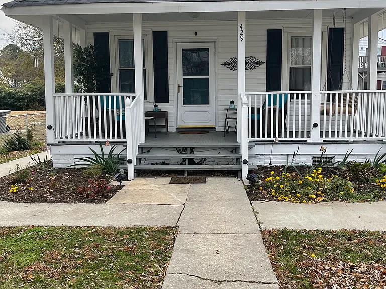429 Seaboard Ave #A — Photo 1