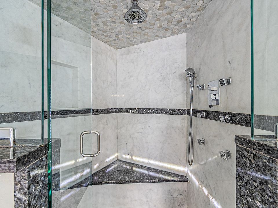 10th image of 8801 Sylvan Ct