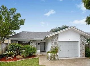 9706 SW 57th St, Cooper City, FL 33328
