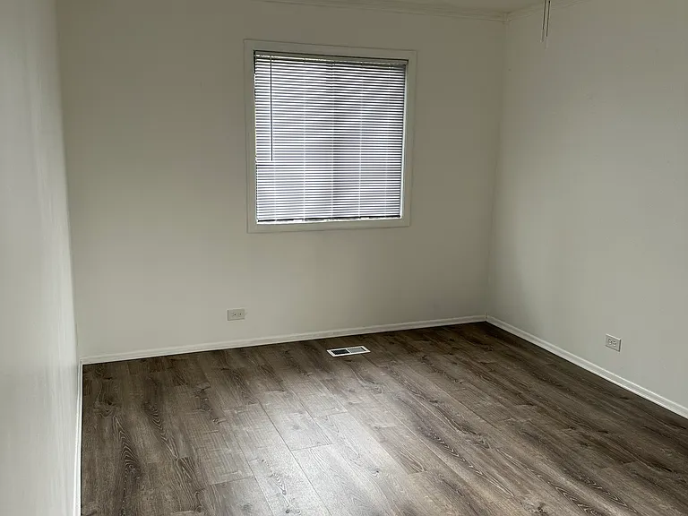 728 Whitesail Dr — Photo 12
