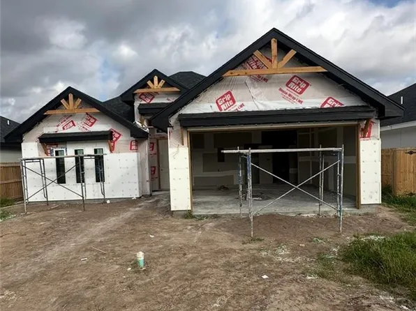 2104 Blue Sky Dr, Weslaco, TX 78599