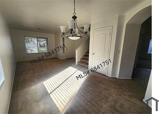 5th image of 16673 W Belleview St