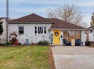 876 Westminster Blvd, Windsor, ON N8S2C1