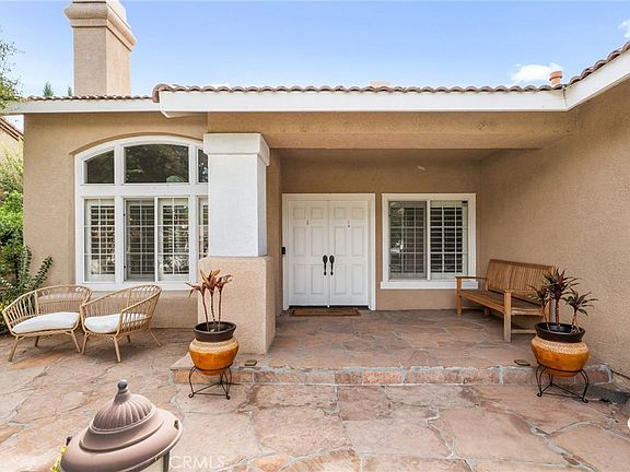 3rd image of 14113 Los Robles Ct