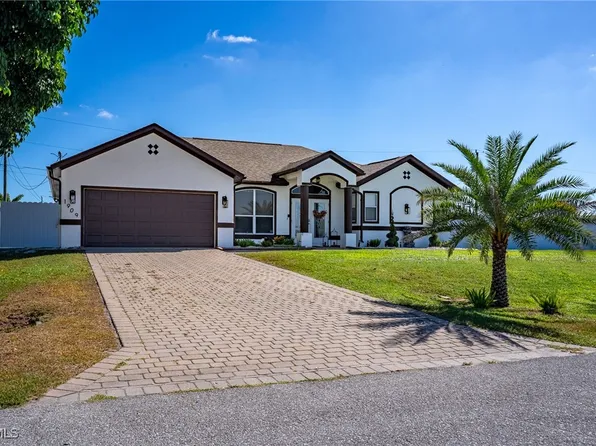 1909 NE 1st Pl, Cape Coral, FL 33909