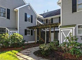 129 Countryside Dr, Basking Ridge, NJ 07920