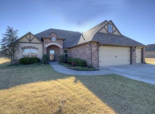 5944 E 137th St N, Collinsville, OK 74021