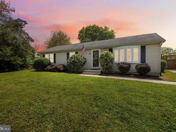 30 Skyline Dr, Conowingo, MD 21918