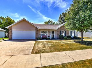 1029 Ashwood Trl, Decatur, IL 62526