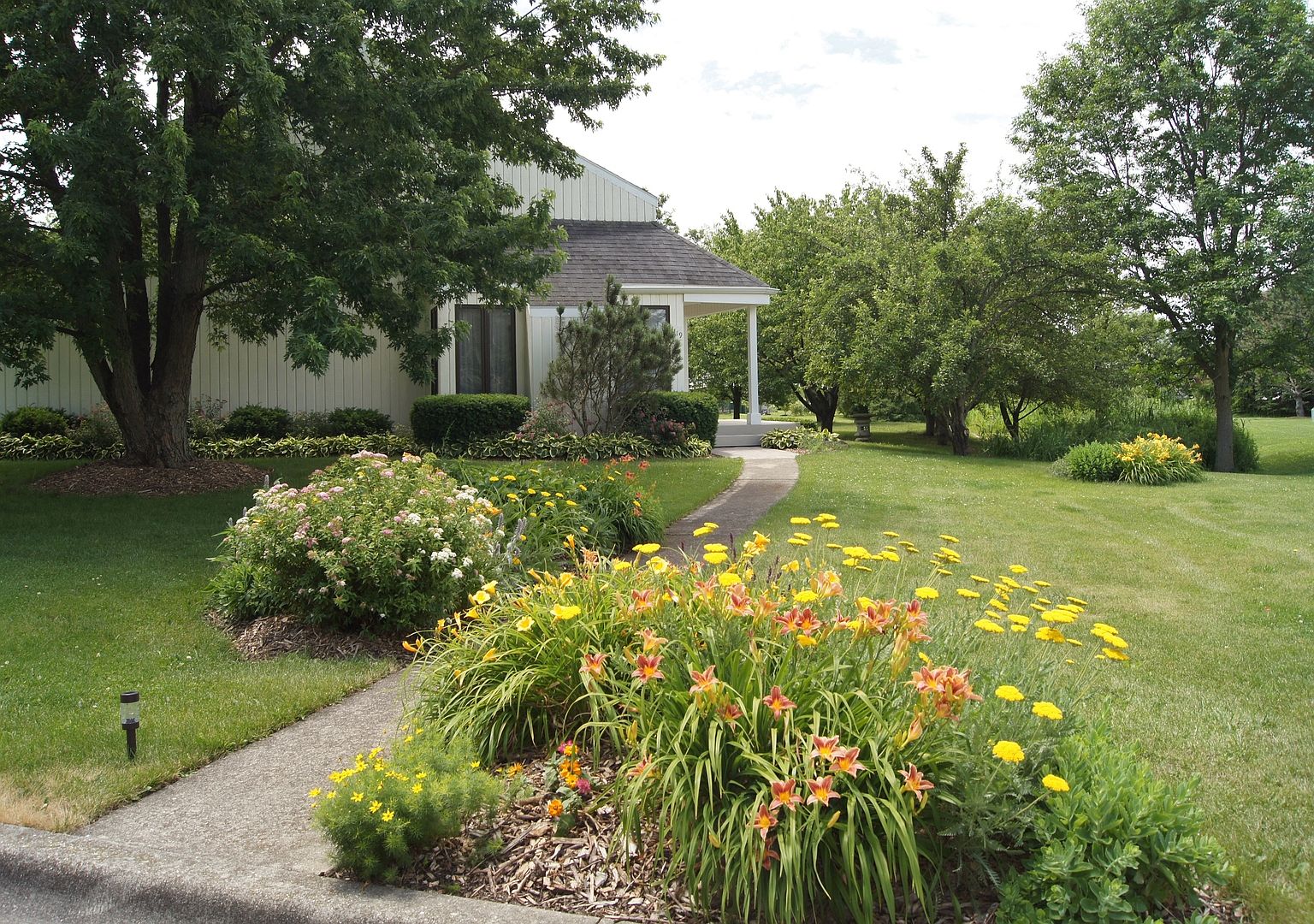 119 Crescent Ln, Cabery, IL 60919 Zillow