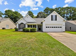 869 Nichols Landing Ln, Dacula, GA 30019