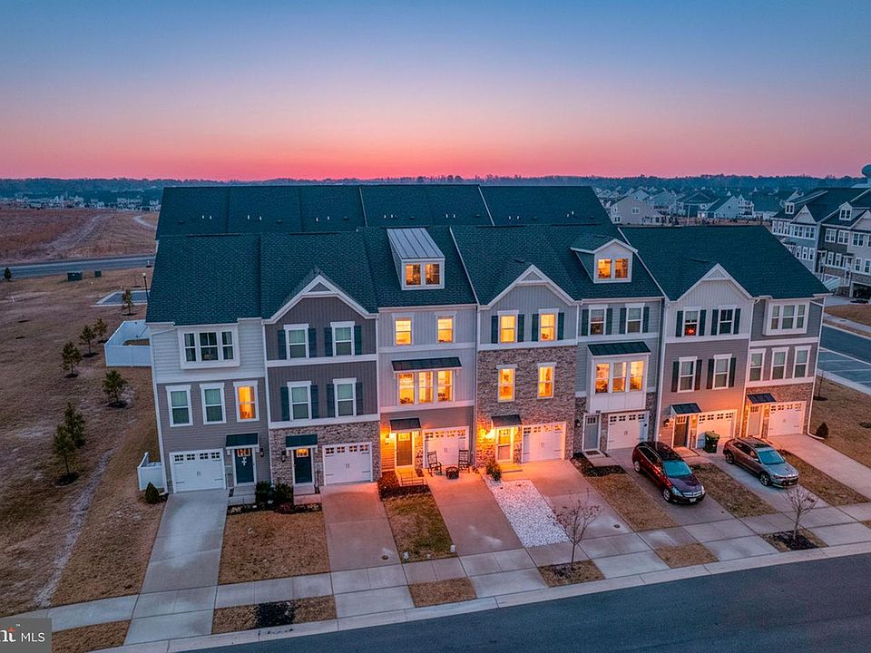 1st image of 24675 Dogwood Ln