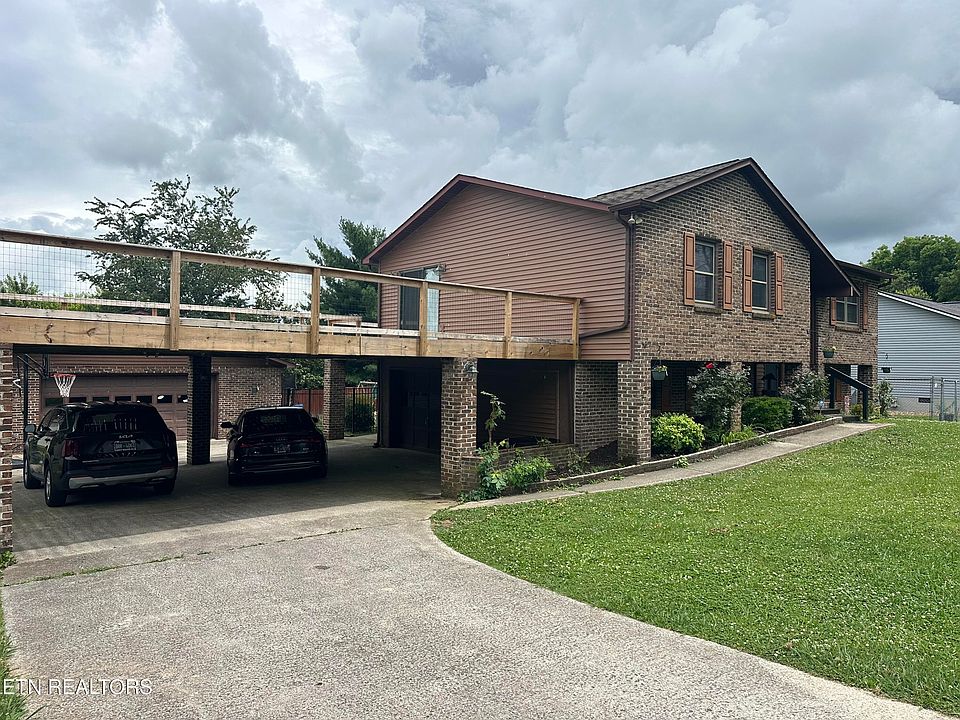 1st image of 528 Merritt Rd